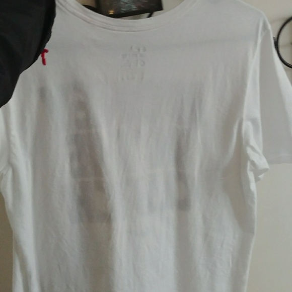 Nike shirt - Picture 3 of 3